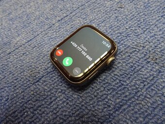 Chytré hodinky Apple Watch 5 44mm - 6