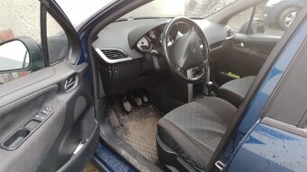 Peugeot 207 1.4 - 6