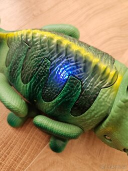 MAC TOYS chameleon - 6