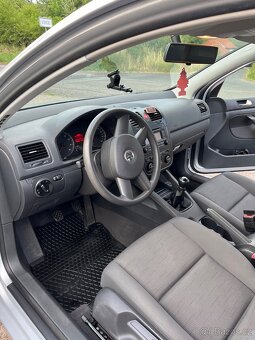 Volkswagen Golf V 1.6 (75kW) - 6