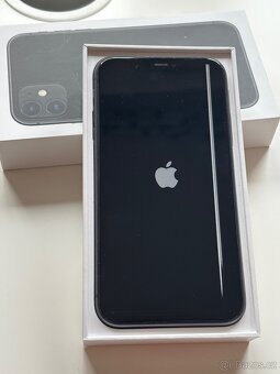 iphone 11 128GB s poškozeným displejem - 6