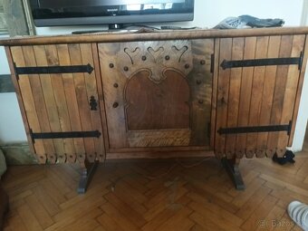 Starožitná lavice a komoda - 6