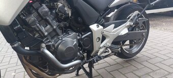 Honda CBF 600 - 6