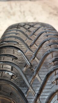 Zimní pneu 185/60 R15 - 6