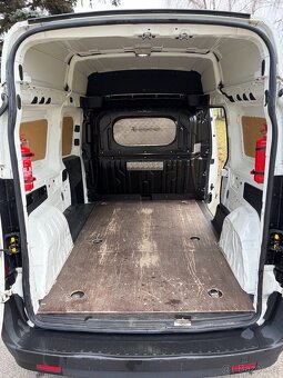 FIAT DOBLO MAXI CARGO 1,6TDI nosnost 1000 kg ADR - 6