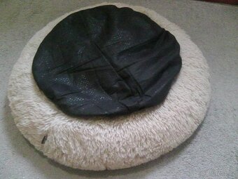 Pelíšek pro psa nebo kočku FLAMINGO + 3x granule zdarma - 6