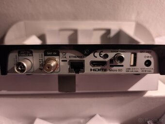 4K STRONG SRT 2402 multimediální centrum DVB-S2/C/T2 tuner - 6