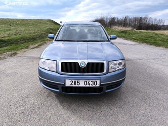 Škoda Superb 2.8 6V benzín automat - 6