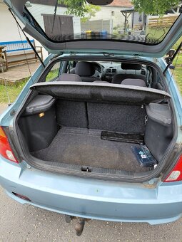Hyundai accent - 6