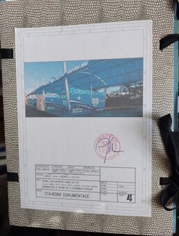 : Pronájem pozemku pro samoobslužnou myčku. Povolení ano - 6