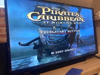 SONY PLAYSTATION 2 SLIM. - 6