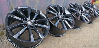Alu kola 5X112 ,17, Octavia 3, Superb 2 - TOP STAV - 6