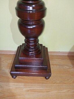 Dřevěný sloup na sochu nebo květinu. Tmavý ořech - 6