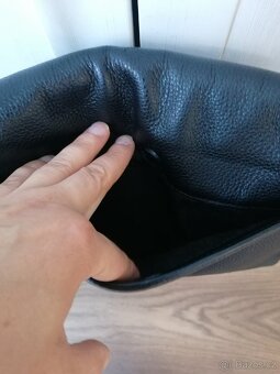 Kožená černá kabelka Michael Kors - 6