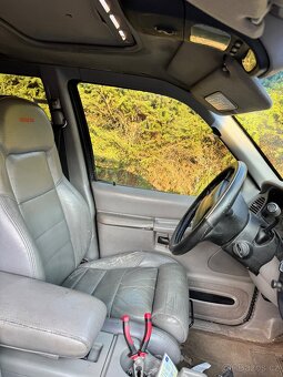 Ford explorer - 6
