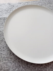 Bílý kovový stolek Frost - WHITE LABEL - 6