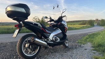 Honda Integra NC 700D, DCT - 6