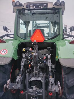 Fendt 722 SCR s čelním nakladačem STOLL FZ 46-26.1 s 3700 h - 6