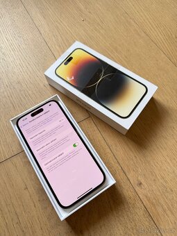 Apple iPhone 14 Pro 128GB zlatý - 6
