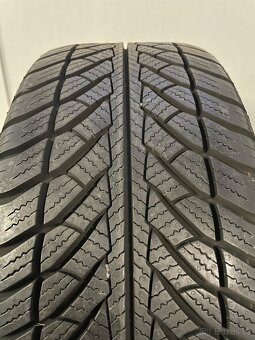Orig Mercedes E Class w213 s213 R18 + 245/45/18 99% - 6