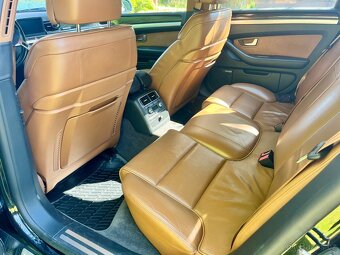 Audi S8 5.2 V10 quattro – 331 kW | 2007 | Najeto 147 000 km - 6