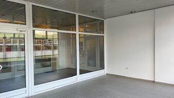 PRONÁJEM OBCHODNÍHO PROSTORU SKALKA - 6