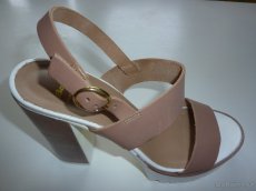 Dámské kožené sandály zn. Baťa, vel. 39 - 6