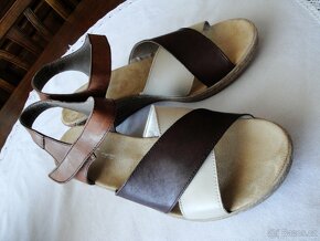 Kožené sandály nové - 6