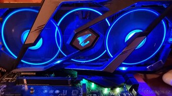 GIGABYTE GeForce RTX 2080 SUPER AORUS 8G - 6