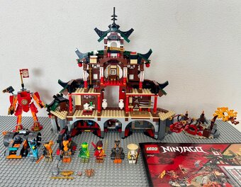 LEGO Ninjago 71767 - Chrám bojových umění nindžů - 6