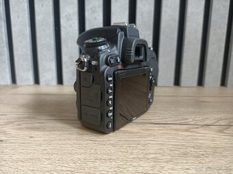 Nikon D750 tělo - 6