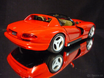 Dodge Viper RT/10 červený Bburago 1/18 - 6
