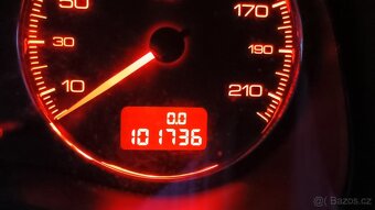 Peugeot 307 2.0 16V - 6