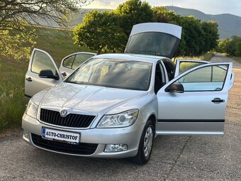 Škoda Octavia 1,2TSi 77KW ORIGINÁLNÍ AUTORÁDIO - 6