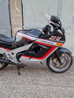 Kawasaki ZX10 Tomcat - 6