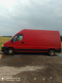 Peugeot Boxer ,2.2 HDI 74kw,platná STK,tažné - 6