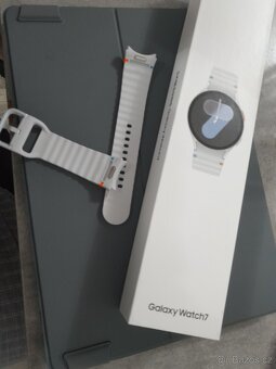 Samsung galaxy watch 7 stříbrný řemínek 44mm - 6