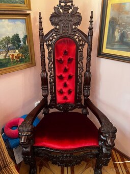 Luxusní řezbované královské křeslo LVÍ HLAVY - 6