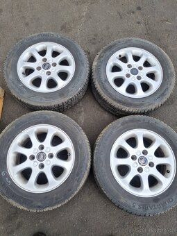 195/65 R15 celoroční pneu, disky Volvo v40 - 6