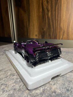 LCD Model - Pagani Zonda HP Barchetta, Carbon Purple, 1:18 - 6