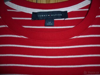 Červeno - bílé dámské tričkové šaty Tommy Hilfiger - 6
