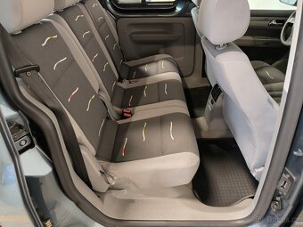 Volkswagen Caddy 1.9TDi , 77 kW nafta, 2007 - 6