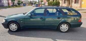 Mercedes Benz Třídy C C 240T - 6