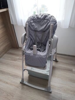 Jídelní židlička s lehátkem a houpačkou 3v1 - 6