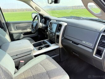 Dodge RAM 1500 5.7 HEMI--2017--4x4--tažné 3.5t--130.000km - 6