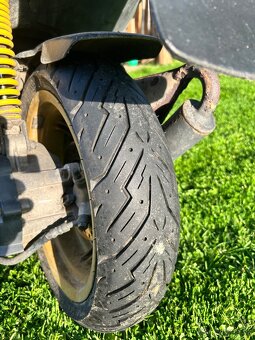 Aprilia SR 50 - 6