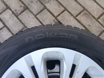 461. Zimní sada na Suzuki s TPMS ventilky 215/60/16 - 6