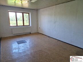 Skladovací prostory o výměře 700m2, 3km od Kutné - 6