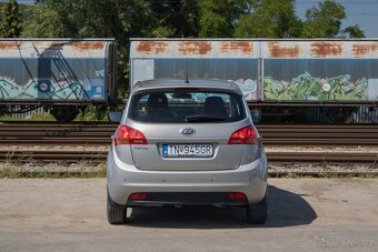 Kia Venga 1.6 CVVT EX A/T - 6