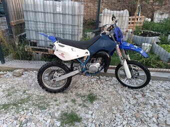 Yamaha - 6